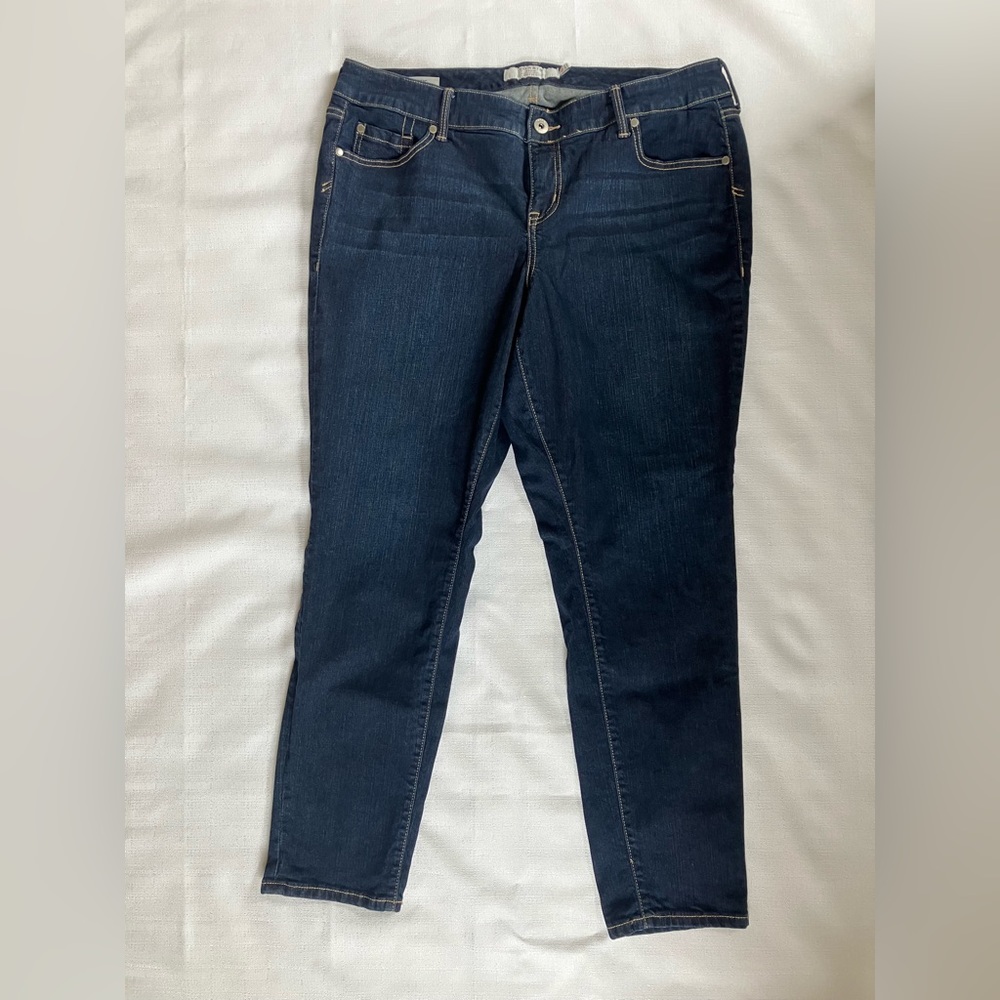 Torrid Jeans Classic Straight Size 16R - Picture 2 of 9